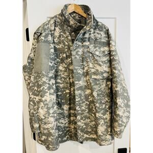 US Army Cold Weather Field Jacket M65 Woodland Camo Large Long Patched Military